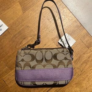 Brand new with tags coach coin purse / wristlet